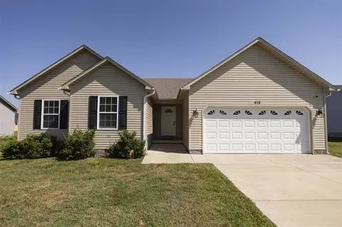 418 Lansing Ln, Bowling Green, KY 42101