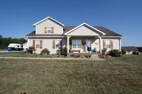 615 Allen Michael Ln, Bowling Green, KY 42101