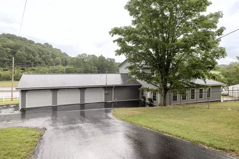 128 Sugarloaf Dr, Russellville, KY 42276