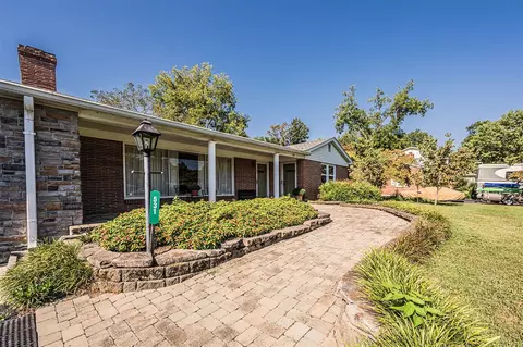 531 Belmont Ave, Bowling Green, KY 42101