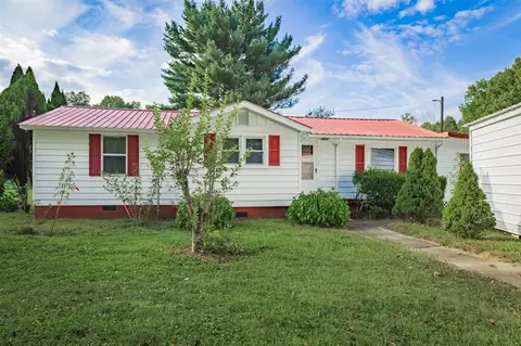 142 Big Rivers Rd, Hawesville, KY 42348