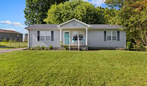 135 Village Cir, Glasgow, KY 42141