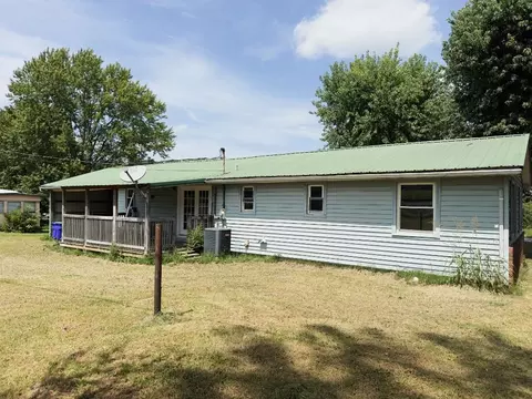 2225 Lewisburg Rd, Russellville, KY 42276