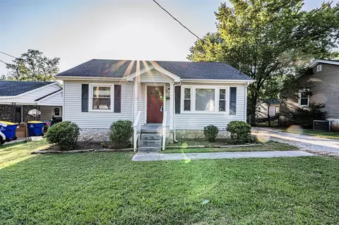 1303 Cabell Dr, Bowling Green, KY 42104