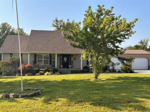177 Pogue Rd, Elkton, KY 42220