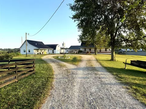 25 Tom Word Rd, Summer Shade, KY 42166
