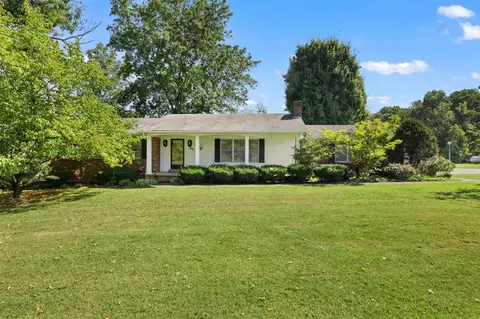 1845 Franklin Rd, Scottsville, KY 42164