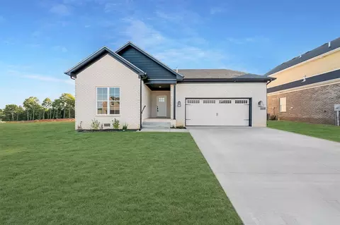 2328 Trenton Ln, Bowling Green, KY 42103