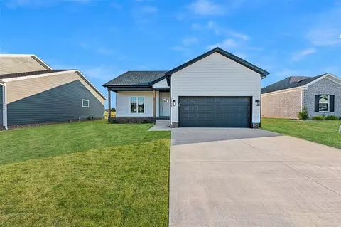 2532 Carters Farm Rd, Bowling Green, KY 42103