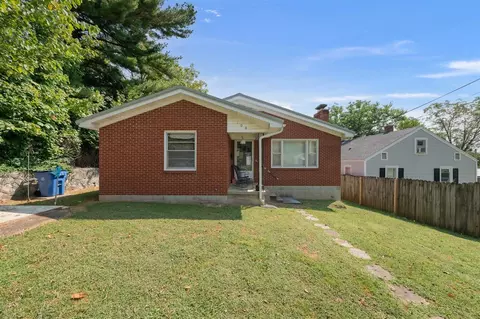106 Mulberry St, Glasgow, KY 42141