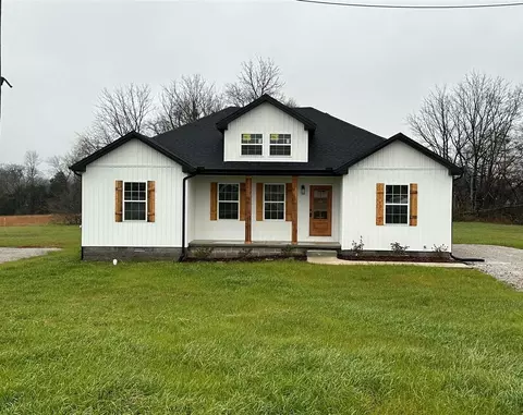 1052 N Main St, Russellville, KY 42276