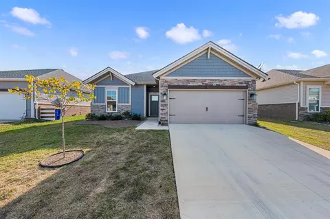 648 Big Leaf Ave, Bowling Green, KY 42104