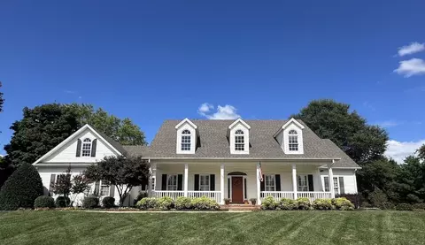 1028 Pepperidge Dr, Bowling Green, KY 42103