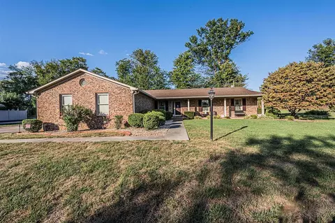 350 Crestlake Way, Bowling Green, KY 42104