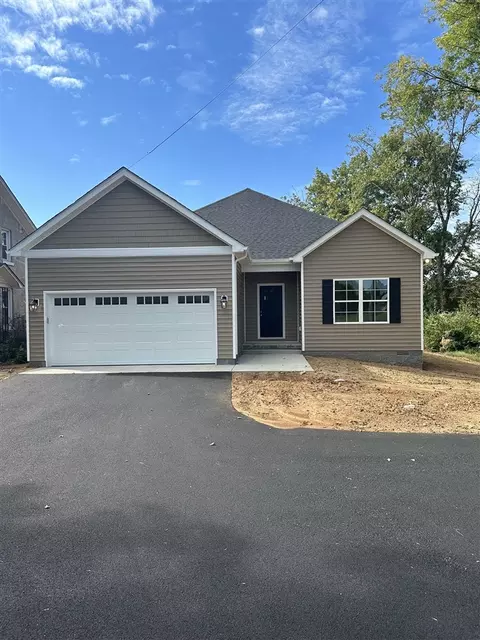 775 Moorman Ln, Bowling Green, KY 42101