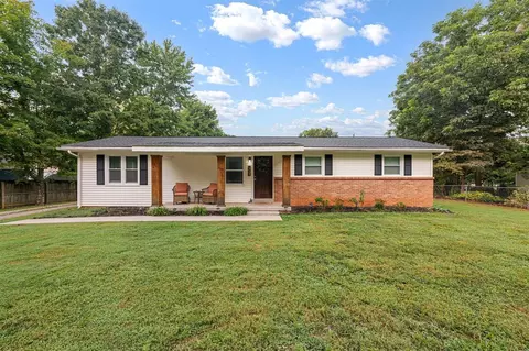 531 Murphy Rd, Bowling Green, KY 42101
