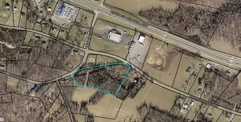 5775 Bowling Green Rd, Scottsville, KY 42164
