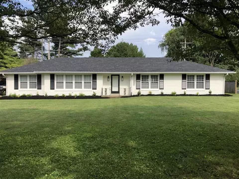 862 Richland Dr, Bowling Green, KY 42103