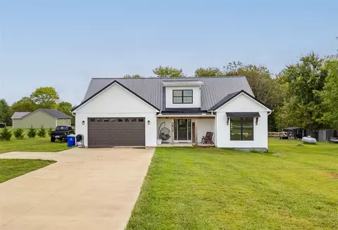 3754 Morgantown Rd, Russellville, KY 42276
