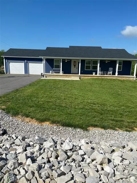 769 Red Cross Rd, Park City, KY 42160