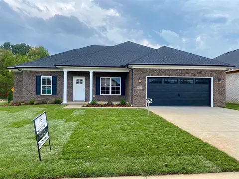 1137 Shallowford St, Bowling Green, KY 42101