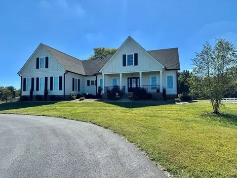 1631 Gotts Hydro Rd, Bowling Green, KY 42103