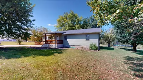 185 Park Boundary Rd, Smiths Grove, KY 42171