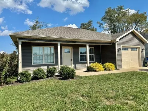 680 Cherry Blossom Rd, Bowling Green, KY 42103
