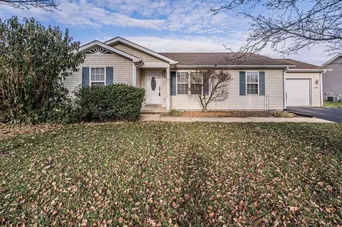 1334 Salem Cir, Bowling Green, KY 42101