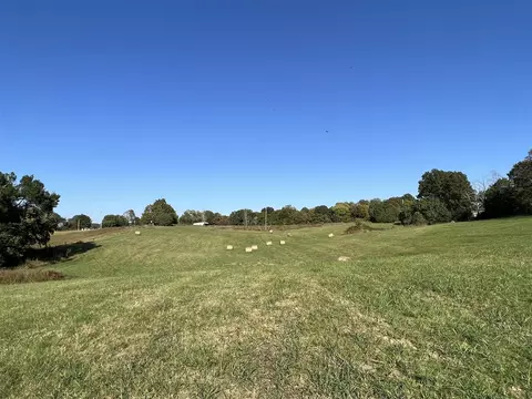 6299 Bowling Green Rd, Scottsville, KY 42164