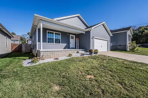 750 River Birch Rd, Bowling Green, KY 42103