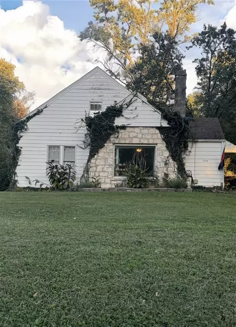 1714 S Sunrise Dr, Bowling Green, KY 42101