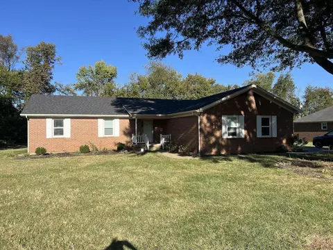 2512 Thompson Dr, Bowling Green, KY 42104