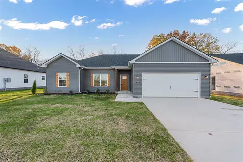 112 Madeline Ct, Russellville, KY 42276