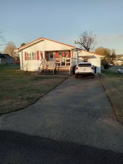 558 Countryside Loop, Greenville, KY 42345