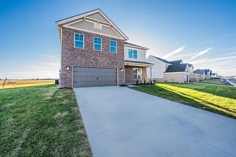 10090 Creamery Ln, Bowling Green, KY 42104