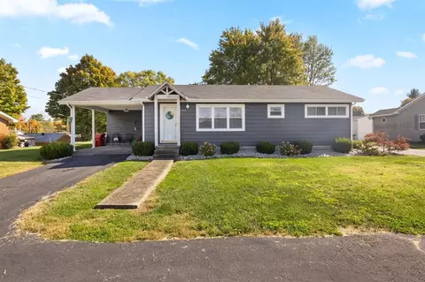 105 S 6th St, Cave City, KY 42127