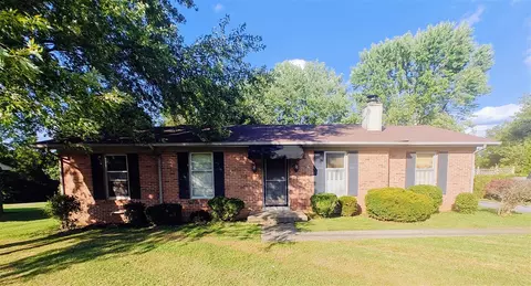 211 Brookshore Ave, Bowling Green, KY 42101