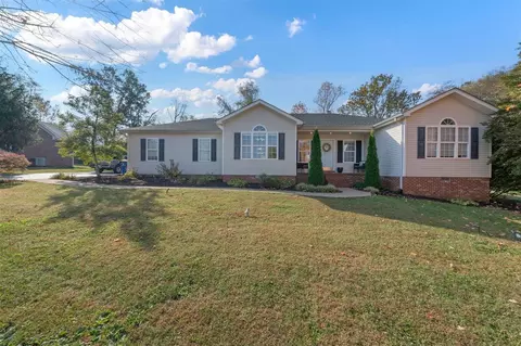 612 Willow Bend Cir, Bowling Green, KY 42104