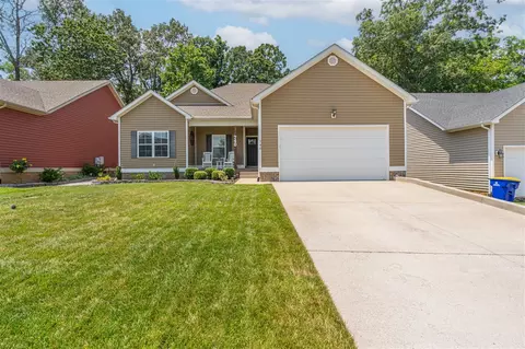 740 Red Maple St, Bowling Green, KY 42101