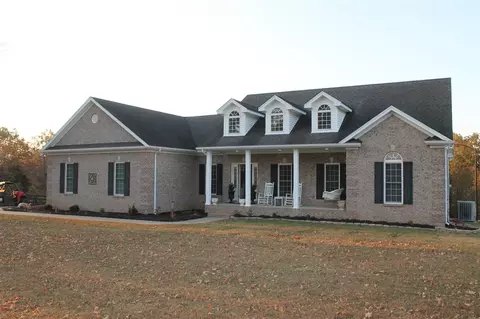 3464 Anna Sandhill Rd, Bowling Green, KY 42101