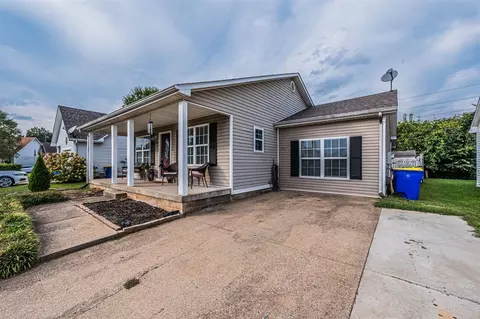 286 Rosie Ct, Bowling Green, KY 42103
