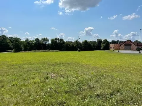 165 Old Scottsville Rd, Bowling Green, KY 42103