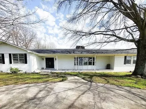 1132 Richards Rd, Bowling Green, KY 42104