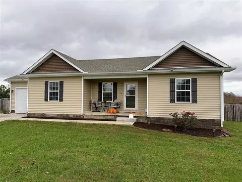 826 Howser Rd, Smiths Grove, KY 42171