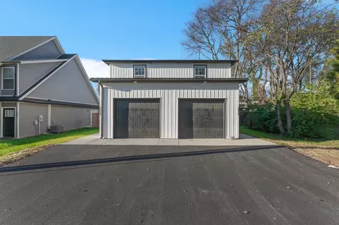 1379 Foster Aly, Bowling Green, KY 42103