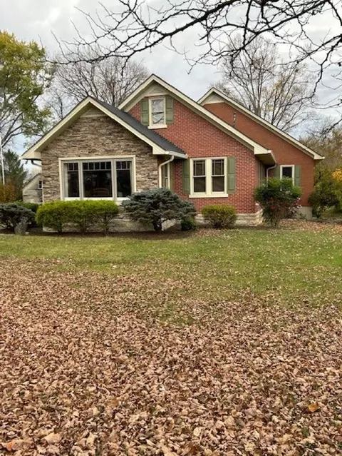 719 Lebanon Ave, Campbellsville, KY 42718