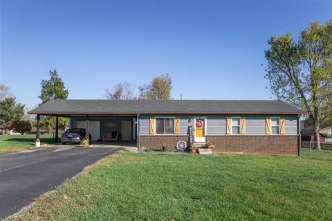 420 Countrywood Pl, Bowling Green, KY 42101
