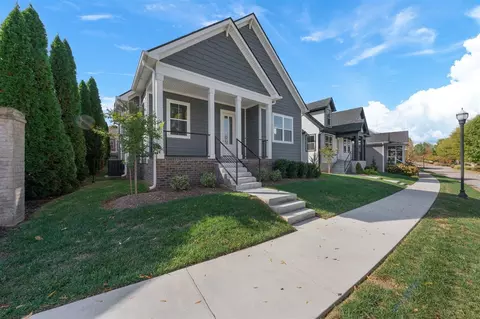 323 Traditions Blvd, Bowling Green, KY 42103