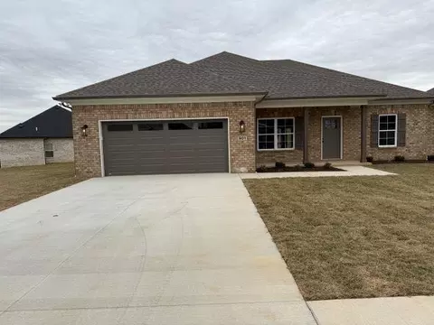 901 Mcintyre St, Bowling Green, KY 42101